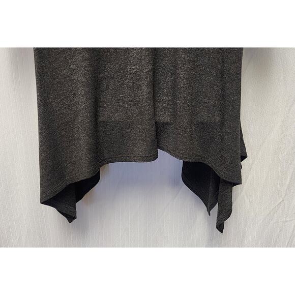 Belldini Stretch Embellished 3/4 Sleeves Tunic Gray Top Blouse Hanky Hem 2X - Picture 8 of 10